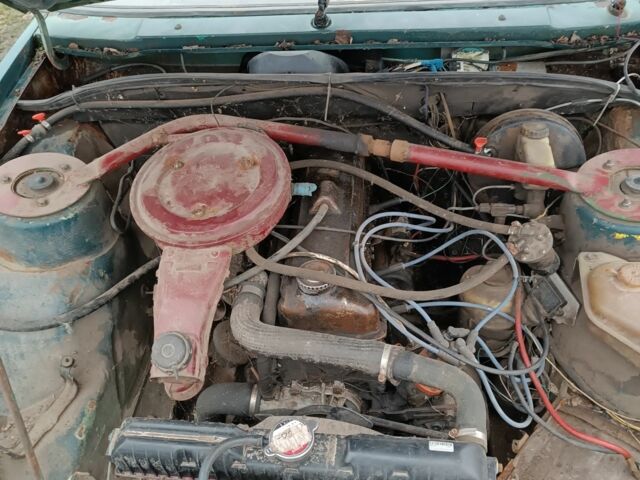 Зеленый Опель Рекорд, объемом двигателя 2 л и пробегом 2 тыс. км за 500 $, фото 6 на Automoto.ua