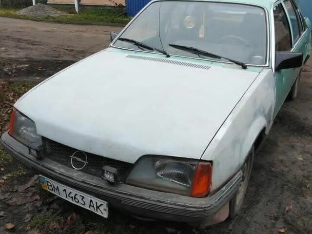 Зеленый Опель Рекорд, объемом двигателя 2 л и пробегом 83 тыс. км за 953 $, фото 1 на Automoto.ua