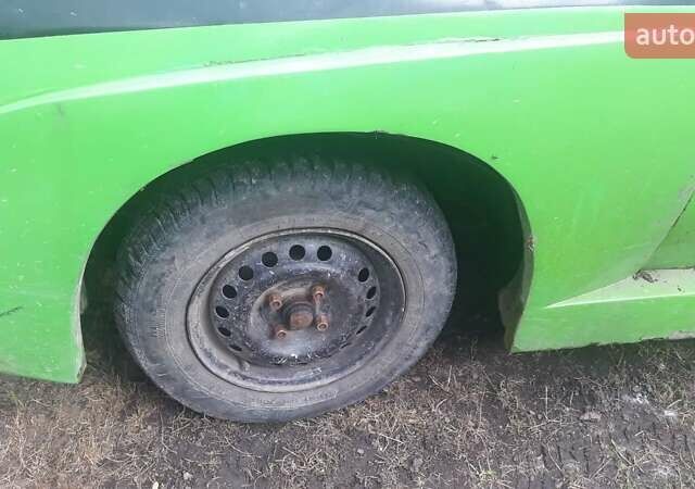 Зеленый Опель Рекорд, объемом двигателя 1.8 л и пробегом 222 тыс. км за 320 $, фото 13 на Automoto.ua