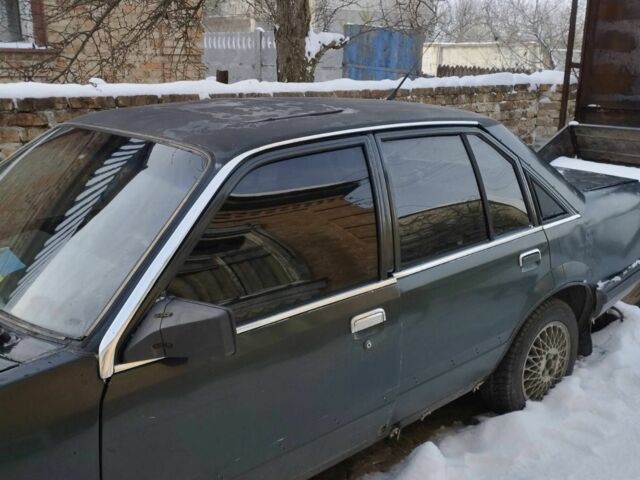 Зелений Опель Рекорд, об'ємом двигуна 1.8 л та пробігом 300 тис. км за 650 $, фото 4 на Automoto.ua
