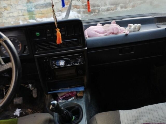 Зелений Опель Рекорд, об'ємом двигуна 1.8 л та пробігом 300 тис. км за 650 $, фото 2 на Automoto.ua