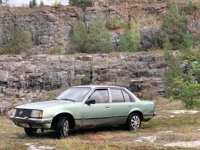 Зеленый Опель Рекорд, объемом двигателя 0 л и пробегом 777 тыс. км за 650 $, фото 1 на Automoto.ua