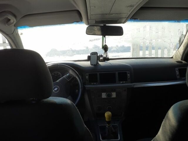 Білий Опель Сігнум, об'ємом двигуна 1.9 л та пробігом 300 тис. км за 1500 $, фото 7 на Automoto.ua