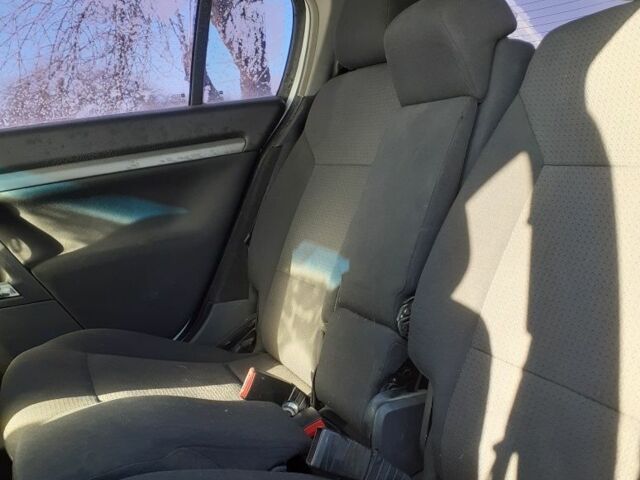 Білий Опель Сігнум, об'ємом двигуна 1.9 л та пробігом 300 тис. км за 1500 $, фото 5 на Automoto.ua