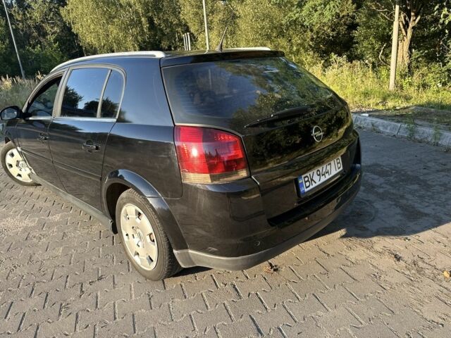 Опель Сігнум 2003 у Славуте на Automoto.ua Чорний Опель Сігнум, об'ємом двигуна 2.2 л та пробігом 310 тис. км за 3600 $, фото 4 на Automoto.ua