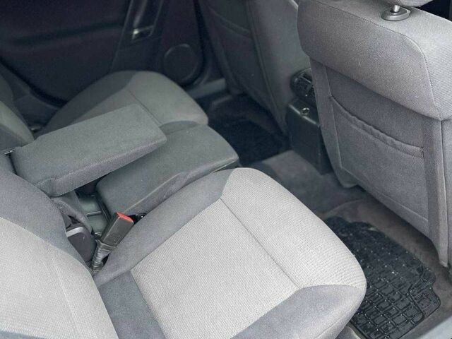 Черный Опель Сигнум, объемом двигателя 2.2 л и пробегом 297 тыс. км за 4600 $, фото 11 на Automoto.ua