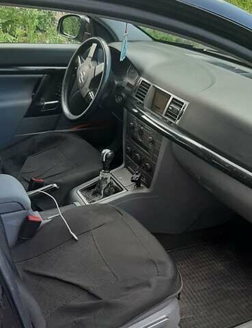 Опель Сігнум 2003 у Вінниці на Automoto.ua Чорний Опель Сігнум, об'ємом двигуна 2.2 л та пробігом 220 тис. км за 3100 $, фото 4 на Automoto.ua