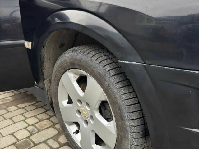 Черный Опель Сигнум, объемом двигателя 3 л и пробегом 290 тыс. км за 3850 $, фото 15 на Automoto.ua