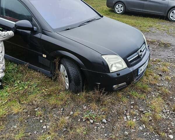 Черный Опель Сигнум, объемом двигателя 2.2 л и пробегом 370 тыс. км за 2000 $, фото 2 на Automoto.ua