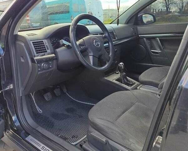 Чорний Опель Сігнум, об'ємом двигуна 2.2 л та пробігом 233 тис. км за 3800 $, фото 9 на Automoto.ua