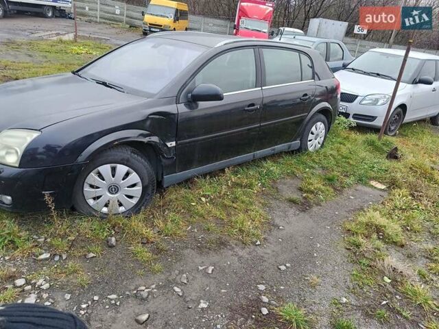 Черный Опель Сигнум, объемом двигателя 2.2 л и пробегом 370 тыс. км за 2000 $, фото 8 на Automoto.ua