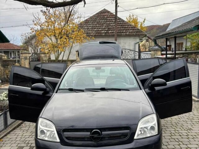 Черный Опель Сигнум, объемом двигателя 3 л и пробегом 290 тыс. км за 3850 $, фото 10 на Automoto.ua