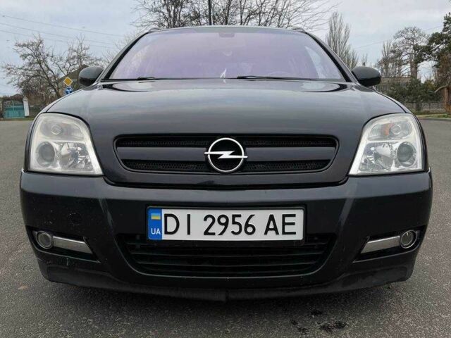 Черный Опель Сигнум, объемом двигателя 2.2 л и пробегом 297 тыс. км за 4600 $, фото 5 на Automoto.ua
