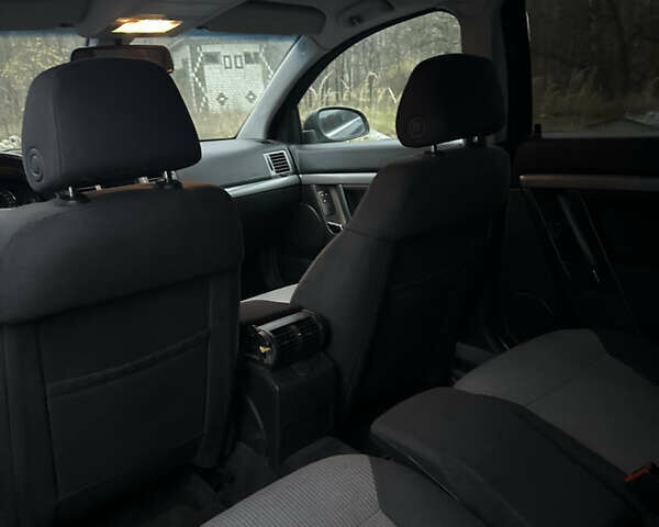 Чорний Опель Сігнум, об'ємом двигуна 2.2 л та пробігом 400 тис. км за 3690 $, фото 15 на Automoto.ua