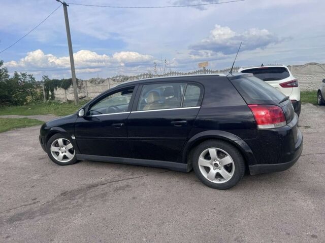 Черный Опель Сигнум, объемом двигателя 3 л и пробегом 230 тыс. км за 4500 $, фото 5 на Automoto.ua