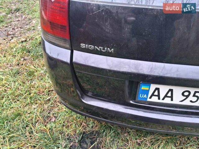 Черный Опель Сигнум, объемом двигателя 2 л и пробегом 360 тыс. км за 2600 $, фото 8 на Automoto.ua
