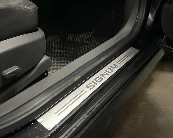 Чорний Опель Сігнум, об'ємом двигуна 3 л та пробігом 315 тис. км за 5000 $, фото 12 на Automoto.ua