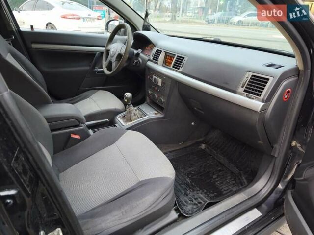 Чорний Опель Сігнум, об'ємом двигуна 2 л та пробігом 361 тис. км за 2999 $, фото 9 на Automoto.ua