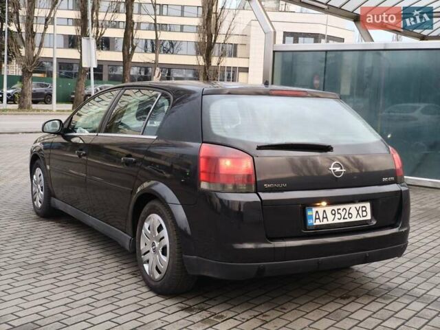 Чорний Опель Сігнум, об'ємом двигуна 2 л та пробігом 361 тис. км за 2999 $, фото 4 на Automoto.ua