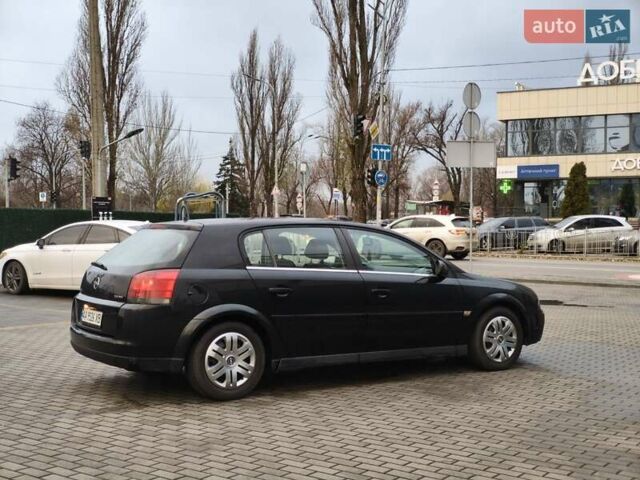 Чорний Опель Сігнум, об'ємом двигуна 2 л та пробігом 361 тис. км за 2999 $, фото 2 на Automoto.ua