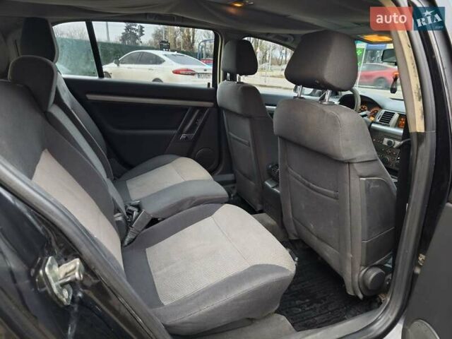 Чорний Опель Сігнум, об'ємом двигуна 2 л та пробігом 361 тис. км за 2999 $, фото 11 на Automoto.ua