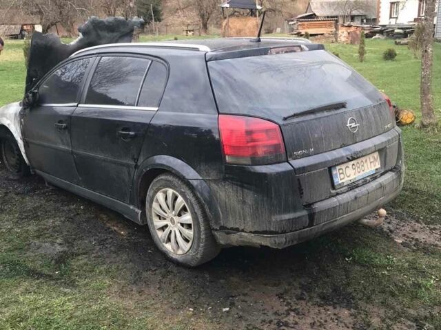 Чорний Опель Сігнум, об'ємом двигуна 1.9 л та пробігом 350 тис. км за 500 $, фото 1 на Automoto.ua