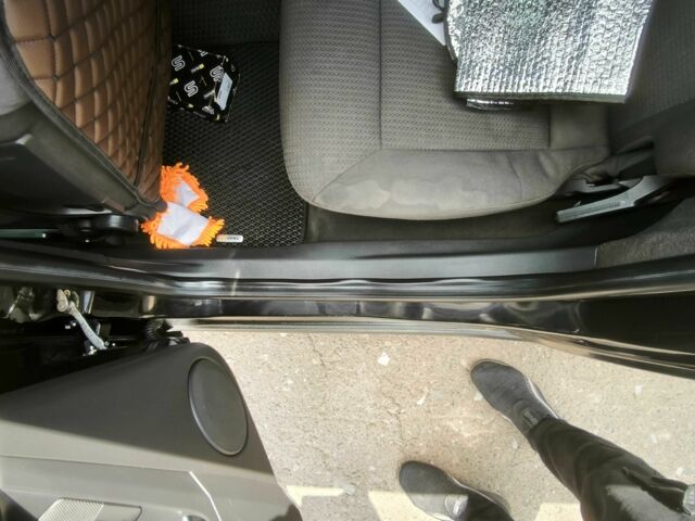 Черный Опель Сигнум, объемом двигателя 2.2 л и пробегом 280 тыс. км за 3016 $, фото 19 на Automoto.ua