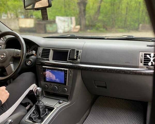 Чорний Опель Сігнум, об'ємом двигуна 1.9 л та пробігом 262 тис. км за 4900 $, фото 16 на Automoto.ua