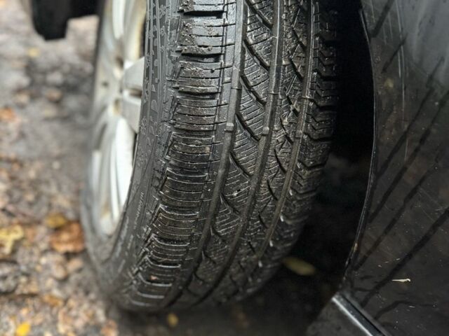 Чорний Опель Сігнум, об'ємом двигуна 1.9 л та пробігом 350 тис. км за 3205 $, фото 6 на Automoto.ua