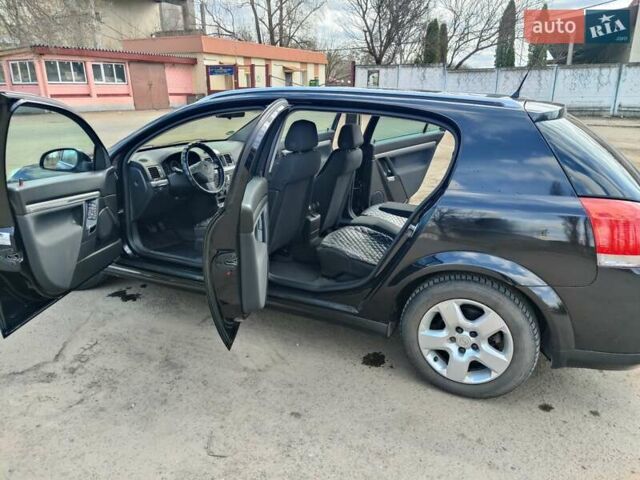Чорний Опель Сігнум, об'ємом двигуна 2.2 л та пробігом 197 тис. км за 5300 $, фото 3 на Automoto.ua
