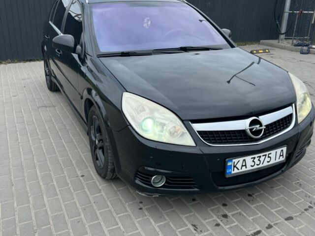 Чорний Опель Сігнум, об'ємом двигуна 1.91 л та пробігом 235 тис. км за 5700 $, фото 1 на Automoto.ua