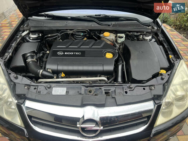 Черный Опель Сигнум, объемом двигателя 1.91 л и пробегом 181 тыс. км за 5700 $, фото 12 на Automoto.ua