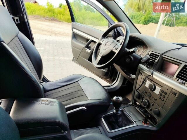 Чорний Опель Сігнум, об'ємом двигуна 1.91 л та пробігом 297 тис. км за 4500 $, фото 6 на Automoto.ua