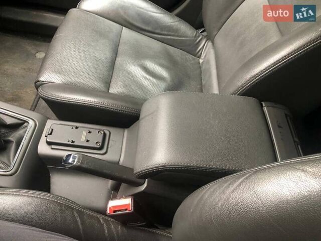 Черный Опель Сигнум, объемом двигателя 1.9 л и пробегом 283 тыс. км за 4500 $, фото 15 на Automoto.ua