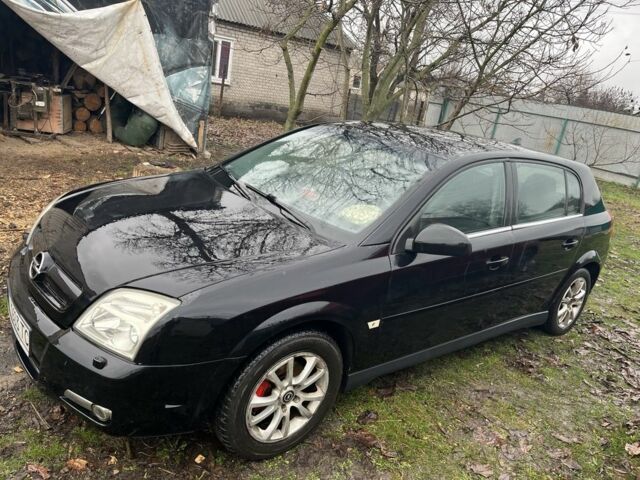 Черный Опель Сигнум, объемом двигателя 2.2 л и пробегом 307 тыс. км за 3800 $, фото 2 на Automoto.ua