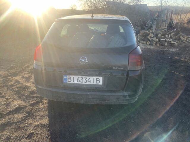 Чорний Опель Сігнум, об'ємом двигуна 2.2 л та пробігом 235 тис. км за 2200 $, фото 2 на Automoto.ua