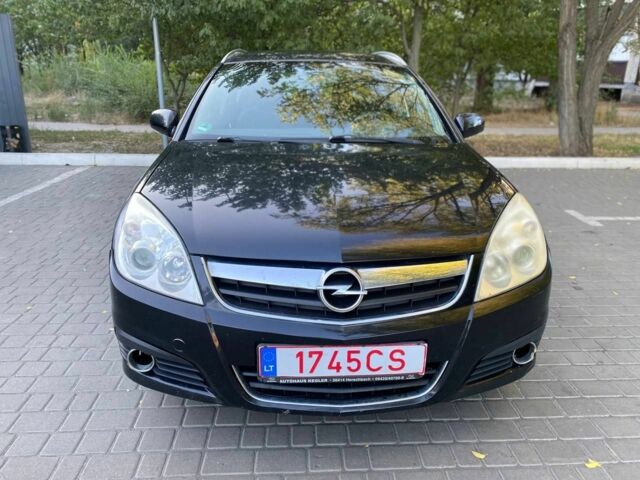 Черный Опель Сигнум, объемом двигателя 1.9 л и пробегом 180 тыс. км за 2100 $, фото 3 на Automoto.ua