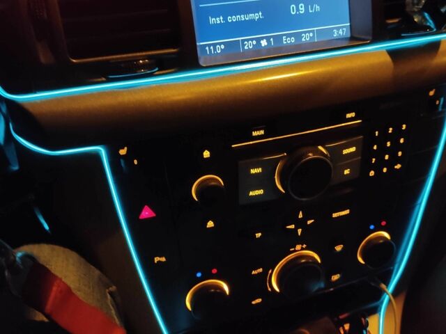 Красный Опель Сигнум, объемом двигателя 1.9 л и пробегом 360 тыс. км за 5700 $, фото 7 на Automoto.ua