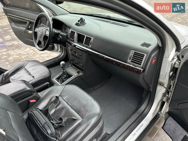 Опель Сігнум, об'ємом двигуна 2.2 л та пробігом 287 тис. км за 4100 $, фото 9 на Automoto.ua