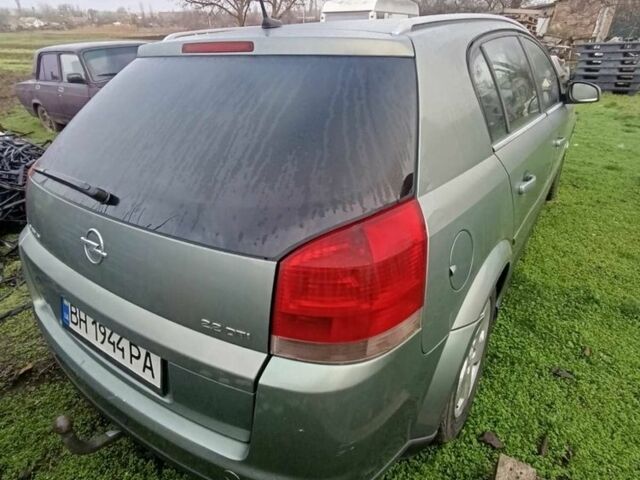 Опель Сигнум, объемом двигателя 2.2 л и пробегом 350 тыс. км за 3300 $, фото 4 на Automoto.ua