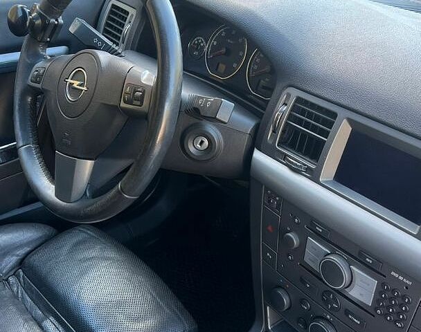 Опель Сігнум, об'ємом двигуна 3 л та пробігом 300 тис. км за 1850 $, фото 6 на Automoto.ua