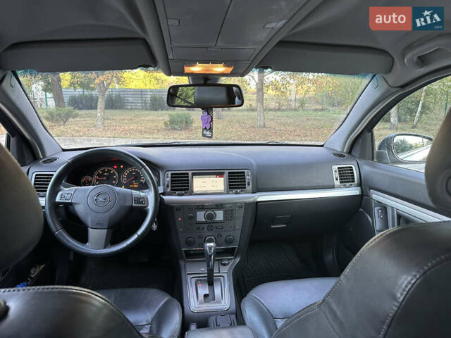 Опель Сігнум, об'ємом двигуна 3 л та пробігом 244 тис. км за 4699 $, фото 12 на Automoto.ua