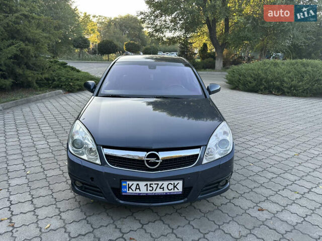 Опель Сігнум, об'ємом двигуна 3 л та пробігом 244 тис. км за 4699 $, фото 4 на Automoto.ua