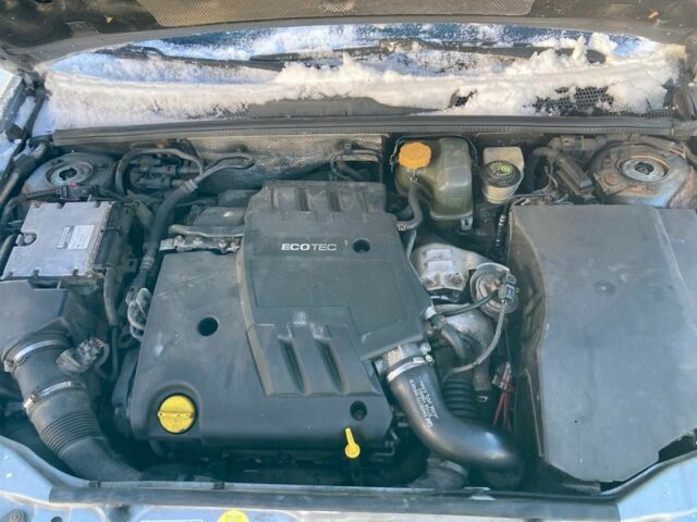 Серый Опель Сигнум, объемом двигателя 2.2 л и пробегом 300 тыс. км за 2150 $, фото 8 на Automoto.ua