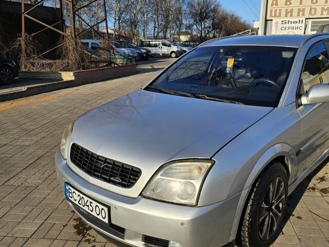 Серый Опель Сигнум, объемом двигателя 3 л и пробегом 390 тыс. км за 3500 $, фото 13 на Automoto.ua