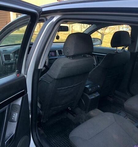 Сірий Опель Сігнум, об'ємом двигуна 2.17 л та пробігом 390 тис. км за 2900 $, фото 14 на Automoto.ua