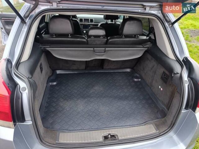 Серый Опель Сигнум, объемом двигателя 2.17 л и пробегом 326 тыс. км за 3600 $, фото 13 на Automoto.ua