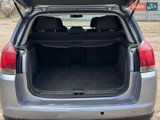 Сірий Опель Сігнум, об'ємом двигуна 2.2 л та пробігом 307 тис. км за 3300 $, фото 9 на Automoto.ua