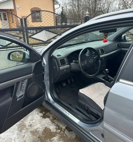 Серый Опель Сигнум, объемом двигателя 1.8 л и пробегом 202 тыс. км за 3450 $, фото 18 на Automoto.ua