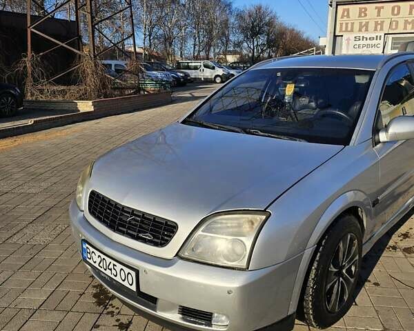 Серый Опель Сигнум, объемом двигателя 3 л и пробегом 380 тыс. км за 3500 $, фото 9 на Automoto.ua